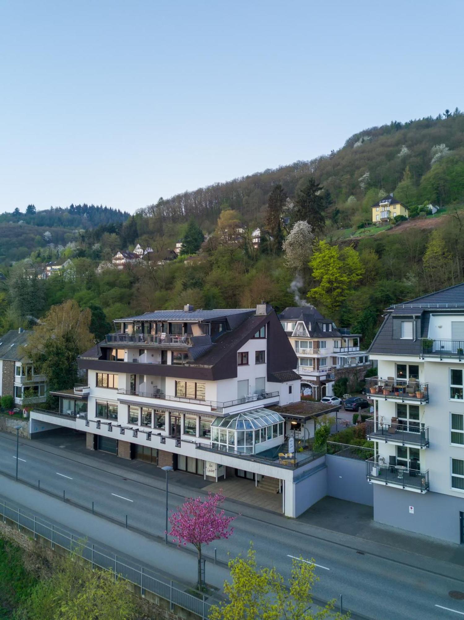Haus Erholung Hotel Cochem Bagian luar foto
