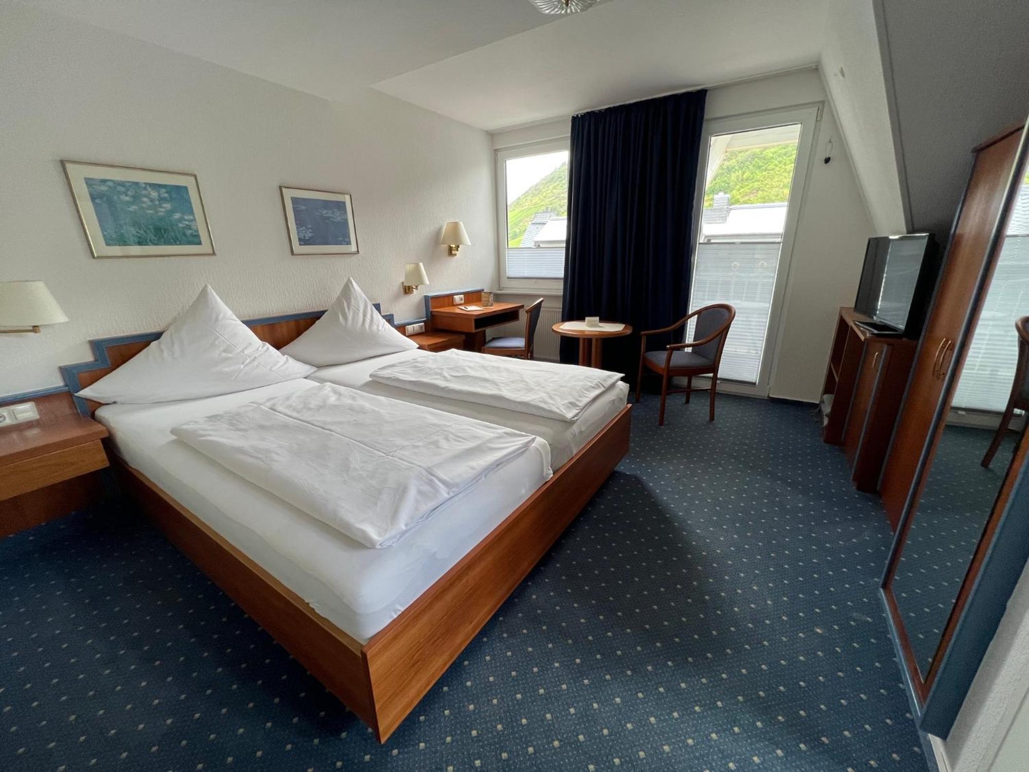 Haus Erholung Hotel Cochem Bagian luar foto