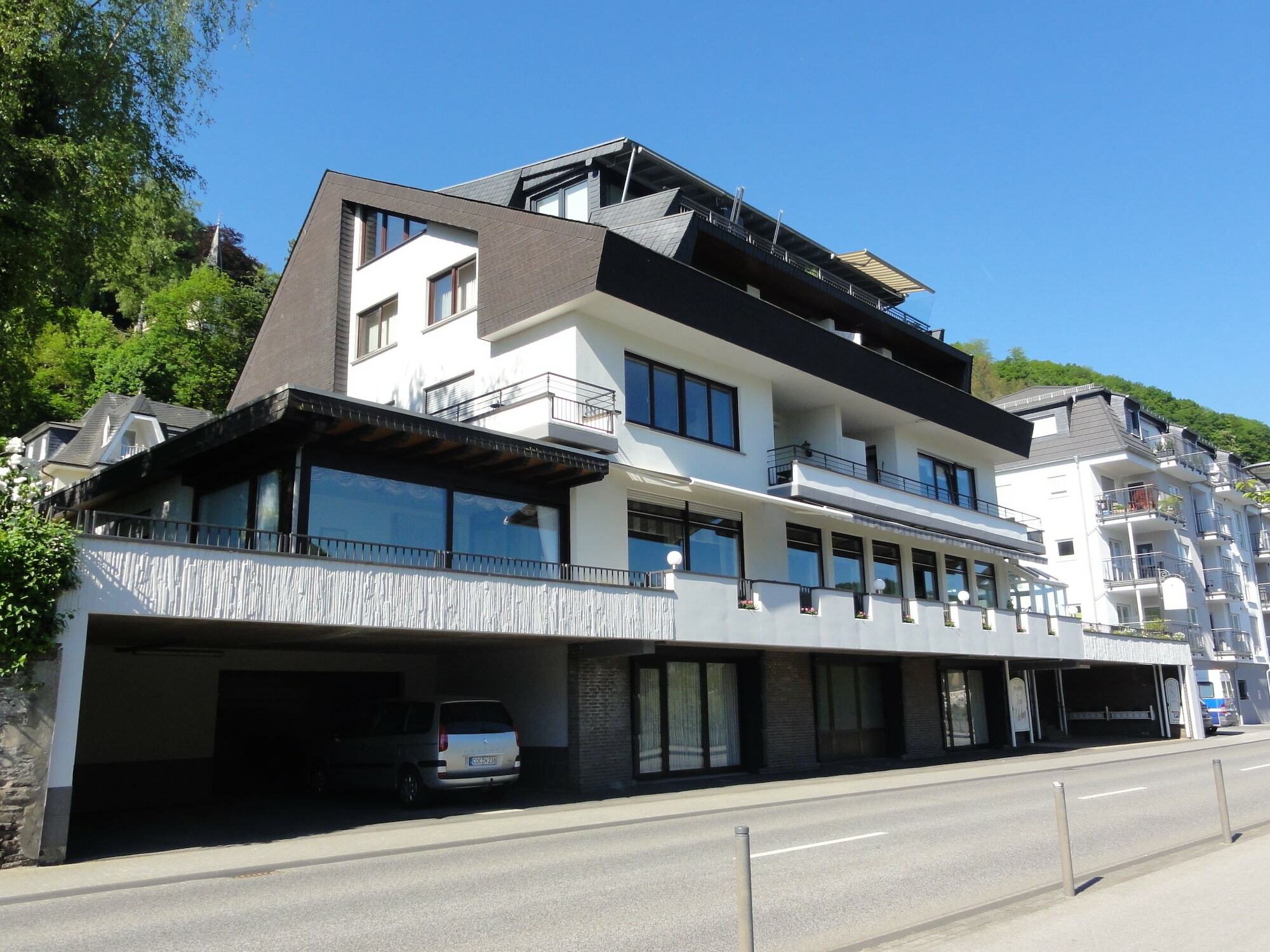 Haus Erholung Hotel Cochem Bagian luar foto
